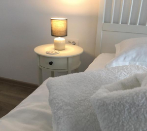 White Apartment Brasov